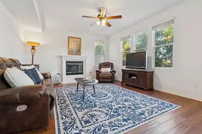 26812 Peppertree Drive, Valencia, CA 91381 - Photo 12