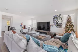 29046 Sterling Ln, Valencia, CA 91354 - Photo 20