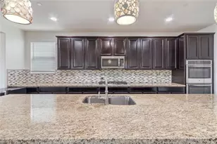 29046 Sterling Ln, Valencia, CA 91354 - Photo 30