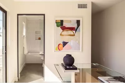 5441 Blackwelder, Los Angeles, CA 90016 - Photo 4