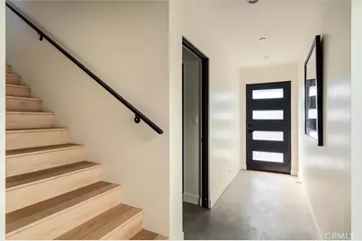 5441 Blackwelder, Los Angeles, CA 90016 - Photo 2