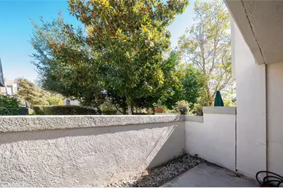 11383 Old Ranch Circle, Chatsworth, CA 91311 - Photo 8