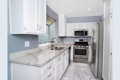 10350 Topanga Canyon Boulevard, Chatsworth, CA 91311 - Photo 6