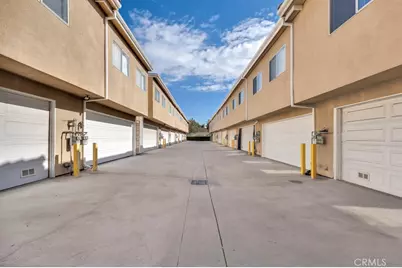 15044 Nordhoff #1, North Hills, CA 91343 - Photo 30