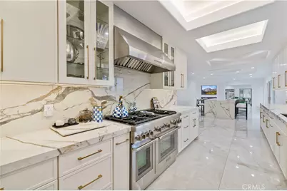 4651 Ellenita Ave., Tarzana, CA 91356 - Photo 14