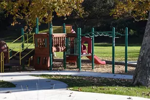 28916 Valley Heights, Agoura Hills, CA 91301 - Photo 46