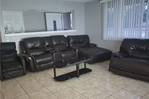 21815 Goshute Ave, Apple Valley, CA 92307 - Photo 4