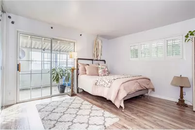 9525 Woodley, North Hills, CA 91343 - Photo 16