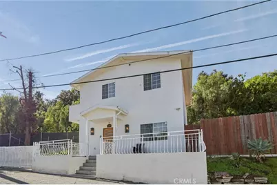 24334 Crestlawn Street, Woodland Hills, CA 91367 - Photo 2