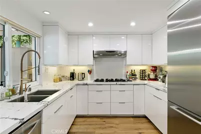 24411 Highlander Road, West Hills, CA 91307 - Photo 10