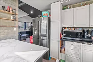 6809 Haywood St, Tujunga, CA 91042 - Photo 8