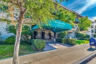 5460 White Oak Ave, Encino, CA 91316 - Photo 8