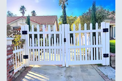 4544 Sungate Drive, Palmdale, CA 93551 - Photo 4