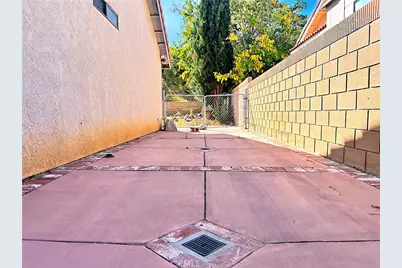 4544 Sungate Drive, Palmdale, CA 93551 - Photo 52