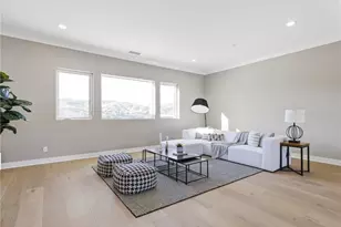 11913 Red Hawk Ln, Porter Ranch, CA 91326 - Photo 22