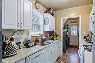 3907 Edgehill Dr, Leimert Park, CA 90008 - Photo 20