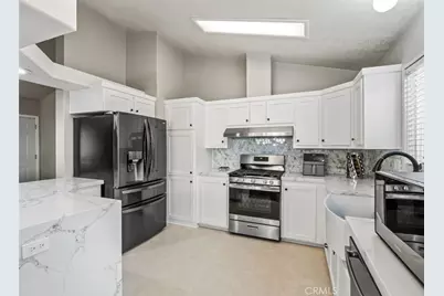 27807 Sunrise, Canyon Country, CA 91351 - Photo 8