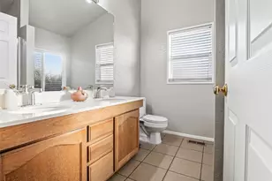 27807 Sunrise, Canyon Country, CA 91351 - Photo 16