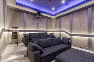 4050 Contera Rd, Encino, CA 91436 - Photo 10