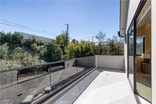 4050 Contera Rd, Encino, CA 91436 - Photo 36