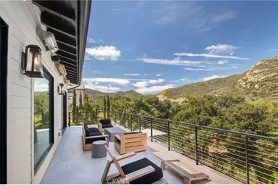 2775 Calbourne, Lake Sherwood, CA 91361 - Photo 44