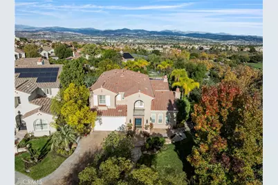 26101 Knoll Court, Valencia, CA 91381 - Photo 2