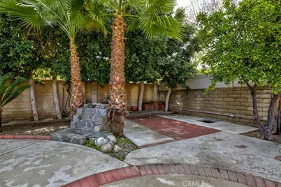 15224 Knapp, North Hills, CA 91343 - Photo 38