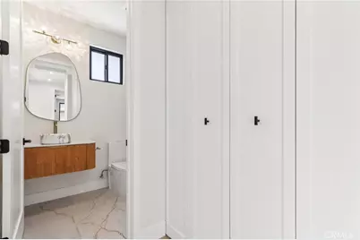 8006 Lloyd Avenue, North Hollywood, CA 91605 - Photo 30