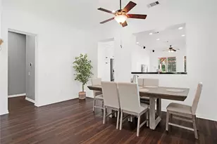 21103 Cross Creek Dr, Saugus, CA 91350 - Photo 10