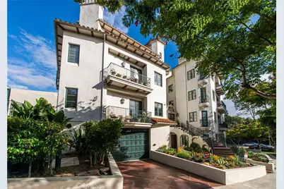558 Hillgreen Drive #207, Beverly Hills, CA 90212 - Photo 4