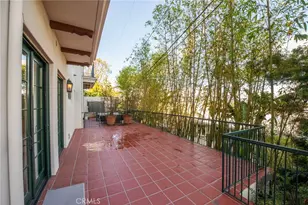 558 Hillgreen Dr, Beverly Hills, CA 90212 - Photo 16