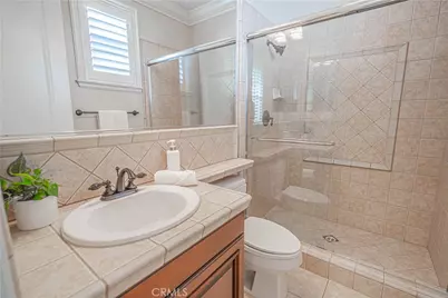 26524 Valley Oak Lane, Valencia, CA 91381 - Photo 40