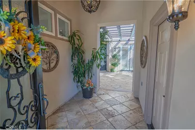 26524 Valley Oak Lane, Valencia, CA 91381 - Photo 2