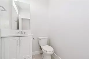 27237 Bush Mallow Ct, Valencia, CA 91381 - Photo 40