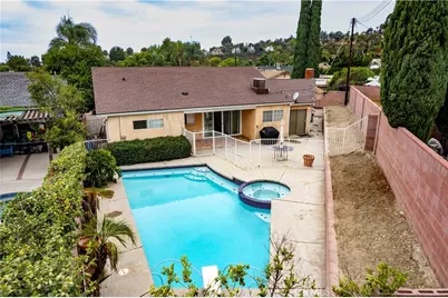 11968 Rossiter, Sylmar, CA 91342 - Photo 34