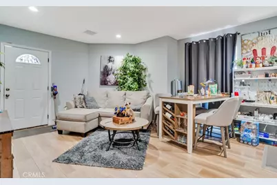 10615 San Fernando Road, Pacoima, CA 91331 - Photo 14