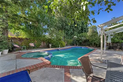 6221 Mammoth Avenue, Los Angeles, CA 91401 - Photo 38