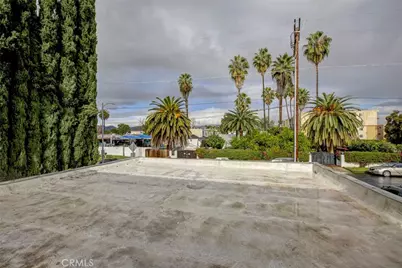 20442 Runnymede, Winnetka, CA 91306 - Photo 6