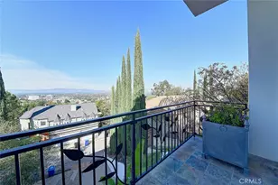 3952 Oakfield Dr, Sherman Oaks, CA 91423 - Photo 36