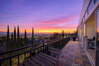 3952 Oakfield Drive, Sherman Oaks, CA 91423 - Photo 2