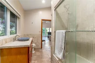 5653 Shirley Ave, Tarzana, CA 91356 - Photo 20