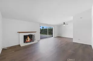 20447 Oxnard St, Woodland Hills, CA 91367 - Photo 4