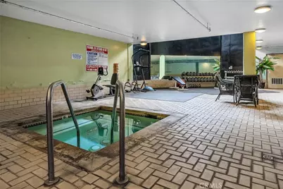 750 S Bundy #108, Los Angeles, CA 90049 - Photo 24