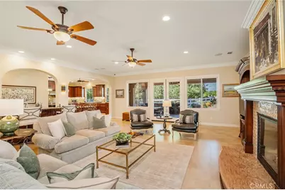 15929 Mandalay Road, Canyon Country, CA 91387 - Photo 32