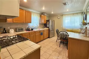 14388 Beaver St, Sylmar, CA 91342 - Photo 10