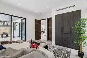 2227 N Lamer St, Burbank, CA 91504 - Photo 20