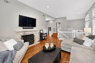 24402 Hampton Dr, Valencia, CA 91355 - Photo 6