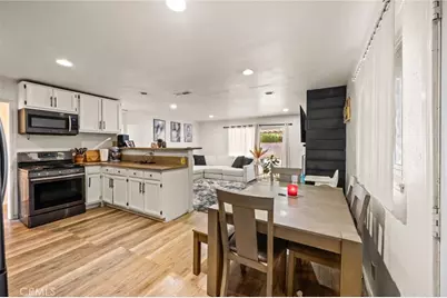 43826 Beech Avenue, Lancaster, CA 93534 - Photo 6