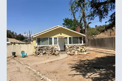 27908 Adon Avenue, Canyon Country, CA 91387 - Photo 2