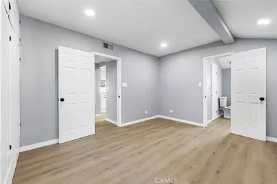 5651 Radford, Valley Village, CA 91607 - Photo 18